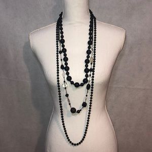Pack of 3 black Necklaces